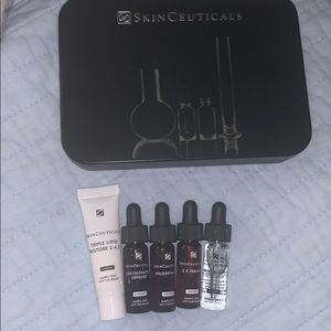 Skinceuticals 5 minis + case